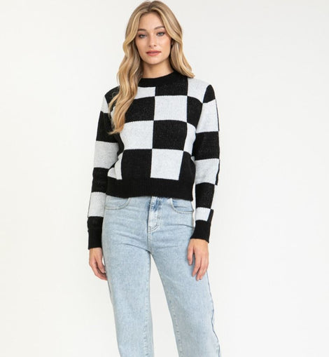 Color Blocked Checkered Crew Neck