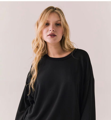 Cornell Pullover – Black Lounge Sweatshirt with Scoop Neck